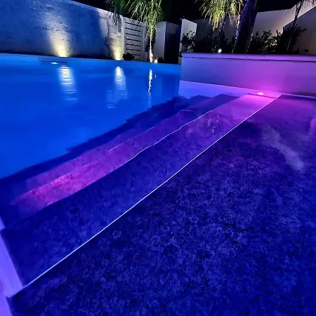 La Perla Di فيلة مارزاميمي